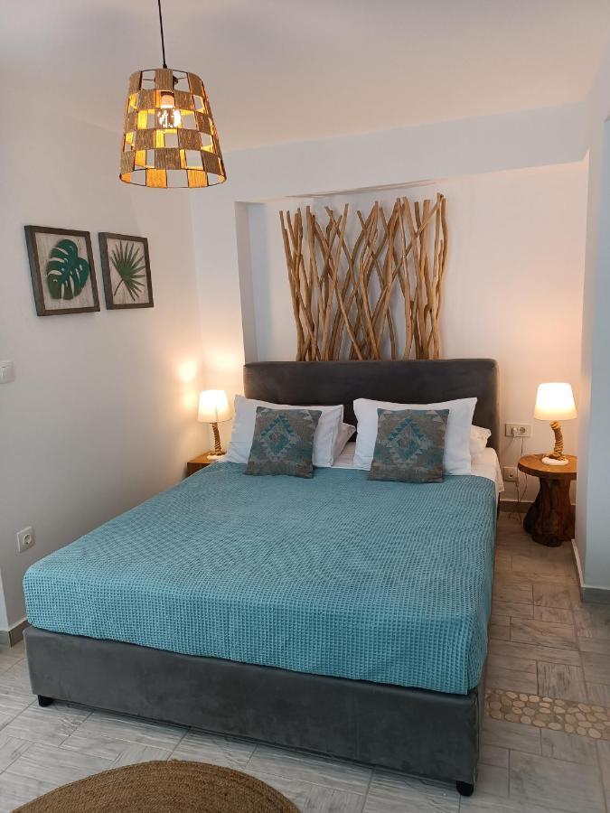 Kapetan Giannis Suite Adamantas  Exterior foto